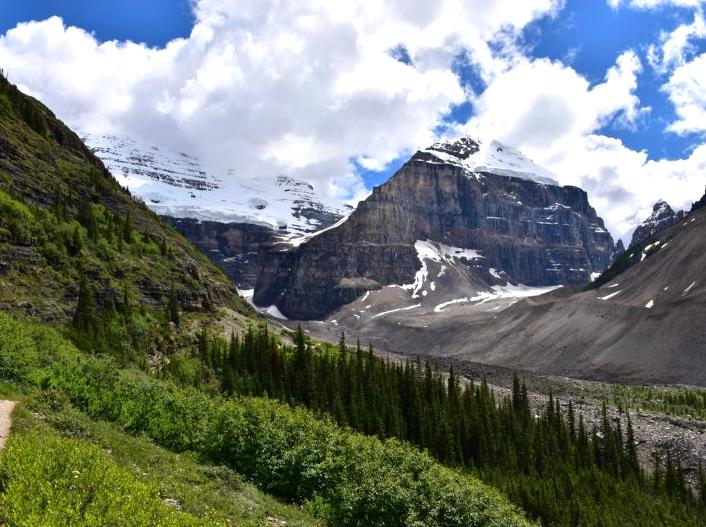 Unearth Ancient Glacial Features at Victoria Range